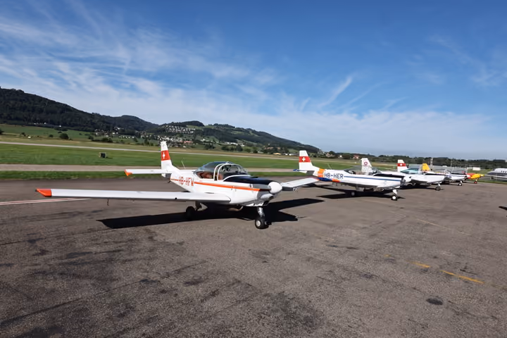 Bild 1 vom  FlyIn in LSZB