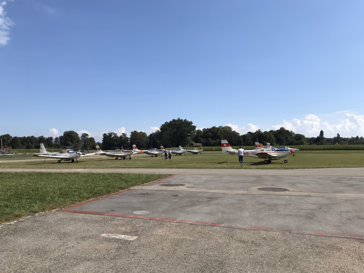 Bild 14 vom  FlyIn in LSGN